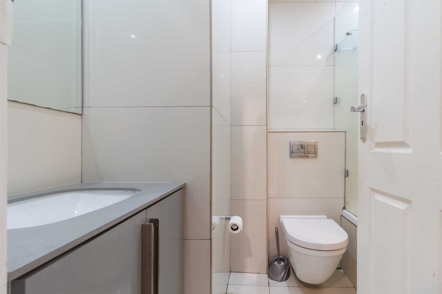 2 Bedroom Property for Sale in Rondebosch Western Cape
